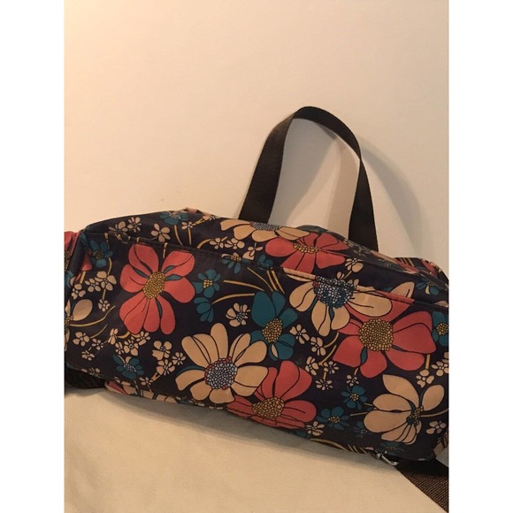 Likekid Crossbody Purse Bag Navy Pink Blue Floral Daisy Medium Sized - Picture 9 of 10